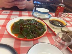 -洪霞餐馆·川菜·鲜货现炒(两江春城店)