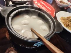 -魏铭鱼头捞饭(晋阳路店)