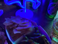 -UP嘻哈酒吧(粉巢店)