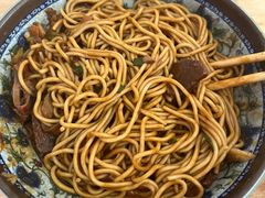 -牛师傅牛肉面(尚隆路店)