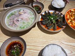-叁煨蹄花·下饭盐帮菜(人民广场店)