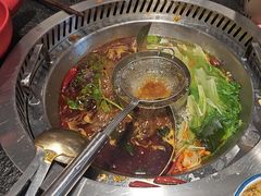 -醉董牛川派鲜肉自选火锅(烟台店)