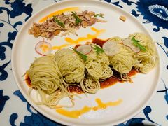 鸡丝拌面-桂满陇天书(南京德基旗舰店)