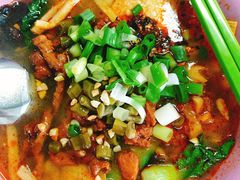 肉丝螺蛳粉-中央财经大学-食堂