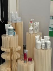 -JNK皮肤管理中心