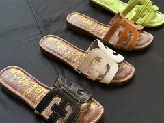 -广州周大福金融中心