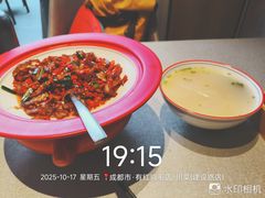 -有红鸡毛店·川菜(建设路店)