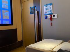 -金色印象·4K影院式足体养生(杨家坪西郊店)