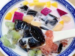 -三点半糖水铺(西溪银泰店)