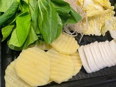 -一席地·本地鸡窝·杭帮鸡火锅(萧山银隆百货店)