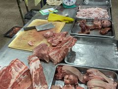 -标记美食新鲜猪杂(兴南大道店)