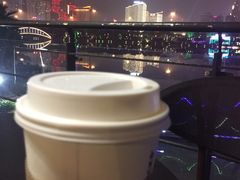 -星巴克(南宁民歌湖店)