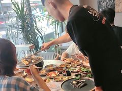 -草家酱蟹炭火烤肉店(珲春南路一店)
