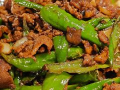 章丘铁锅辣椒炒肉-恋湘小镇(纺织大厦店)