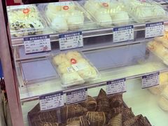 -白玉兰食品甜凤店(合生汇店)