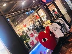 -枫叶小镇奥特莱斯