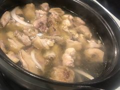 -烹然四季椰子鸡火锅(团结湖总店)