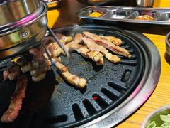 -炭火居韩式烤肉  숯불불고기