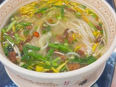 -桥香园云南过桥米线(金马碧鸡店)