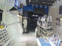 -诺柯视眼镜-蔡司依视路官方工厂店(淞南一店)