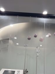 -苗方清颜专业祛痘·皮肤管理