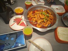 -多嘴超级肉蟹煲(中街恒隆故宫店)