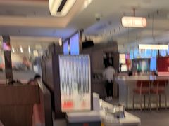 -海底捞火锅(杭州庆春路夜宵主题店)