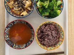 -轻蔬不用等·素食(江苏路店)