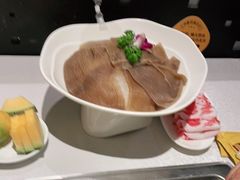 -巴奴毛肚火锅(九洲店)