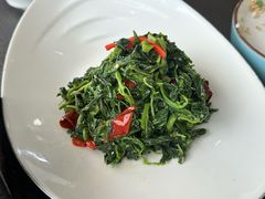 -伊源鼎盛餐饮服务有限公司