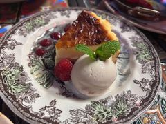 -BROWNSTONE布朗石西班牙餐厅(富城店)