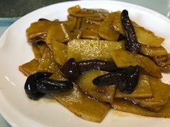 松蘑土豆片-百富源·海鲜辽菜(浑河堡店)