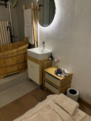 -薇薇安花系SPA