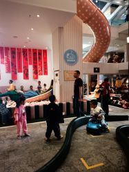 -奈尔宝·儿童乐园·亲子餐厅(华采天地店)