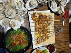 -蚝堡海鲜·威海菜·海肠捞饭·烧烤·亚洲吃蚝公司(幸福门店)