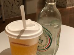 -Line 咖啡(石厦花园店)