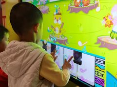 -蒙特利亲子乐园