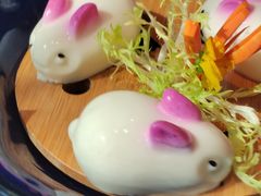 仙女兔兔-悦得闲广式点心茶楼(蓝鲸世界店)