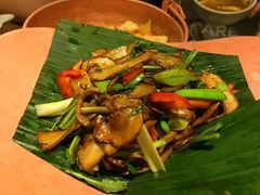 -云海肴·汽锅鸡·云南菜(天山百盛优客店)