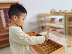 -五彩童年幼儿园