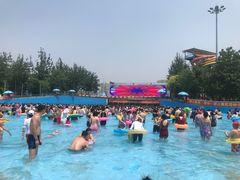 -欢乐水魔方水世界