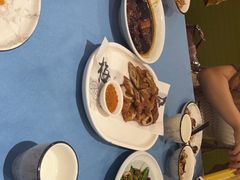 -阿毛饭店(和义路店)