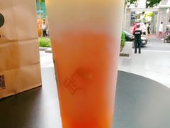 芝芝桃桃-喜茶(上海打浦桥日月光gelato lab+店)