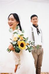 -易摄影婚纱摄影工作室
