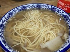 -陇上全荟兰州传统牛肉面(延吉路店)