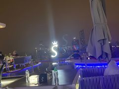 -杜尚rooftop露台酒吧