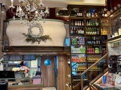-玛格萝妮比萨屋(四平店)