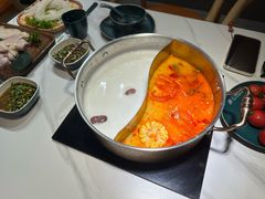 -椰子湾·海南火锅·糟粕醋·椰子鸡(正大广场店)