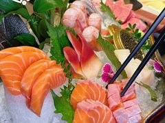 -蟹犇前•帝王蟹雪蟹(陆家嘴店)