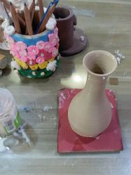 -泥娃娃DIY陶吧(易生活购物公园店)